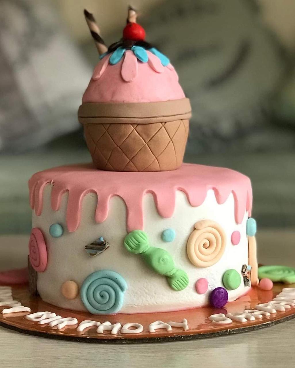 CUPCAKE OF JOY