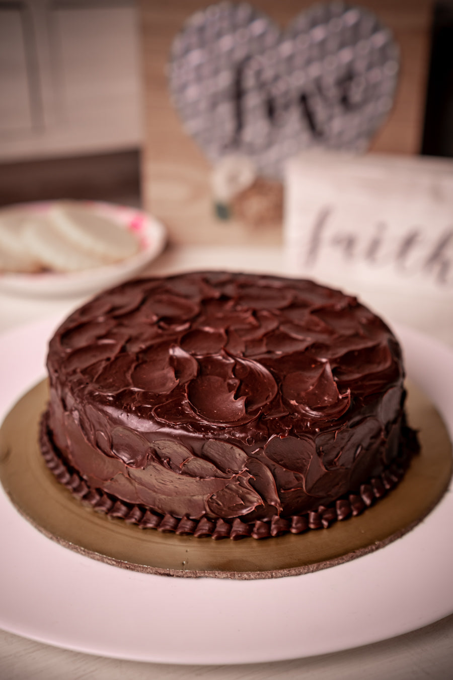 CHOCOLATE FUDGE CAKE