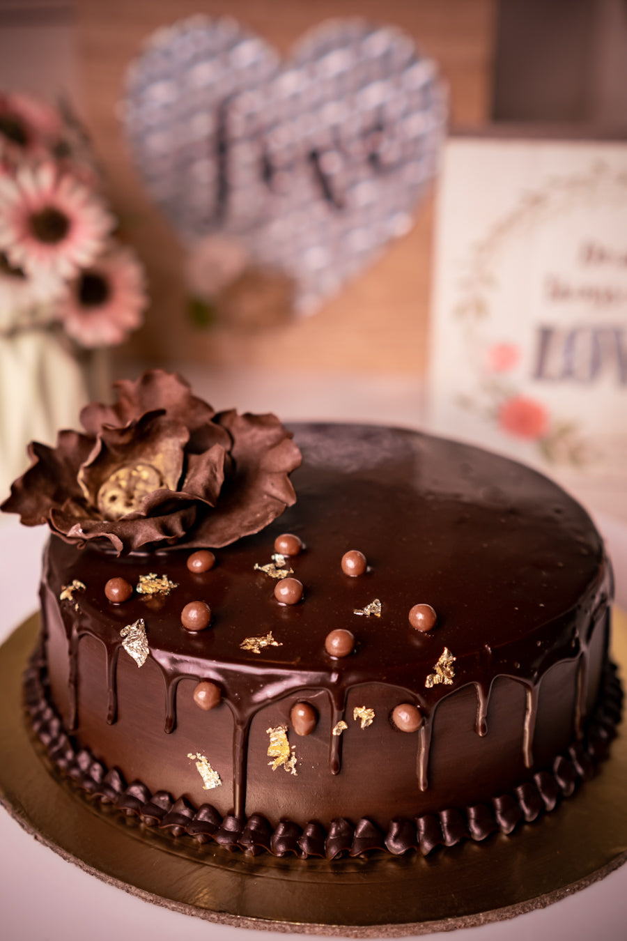 CHOCOLATE TRUFFLE ROYALE