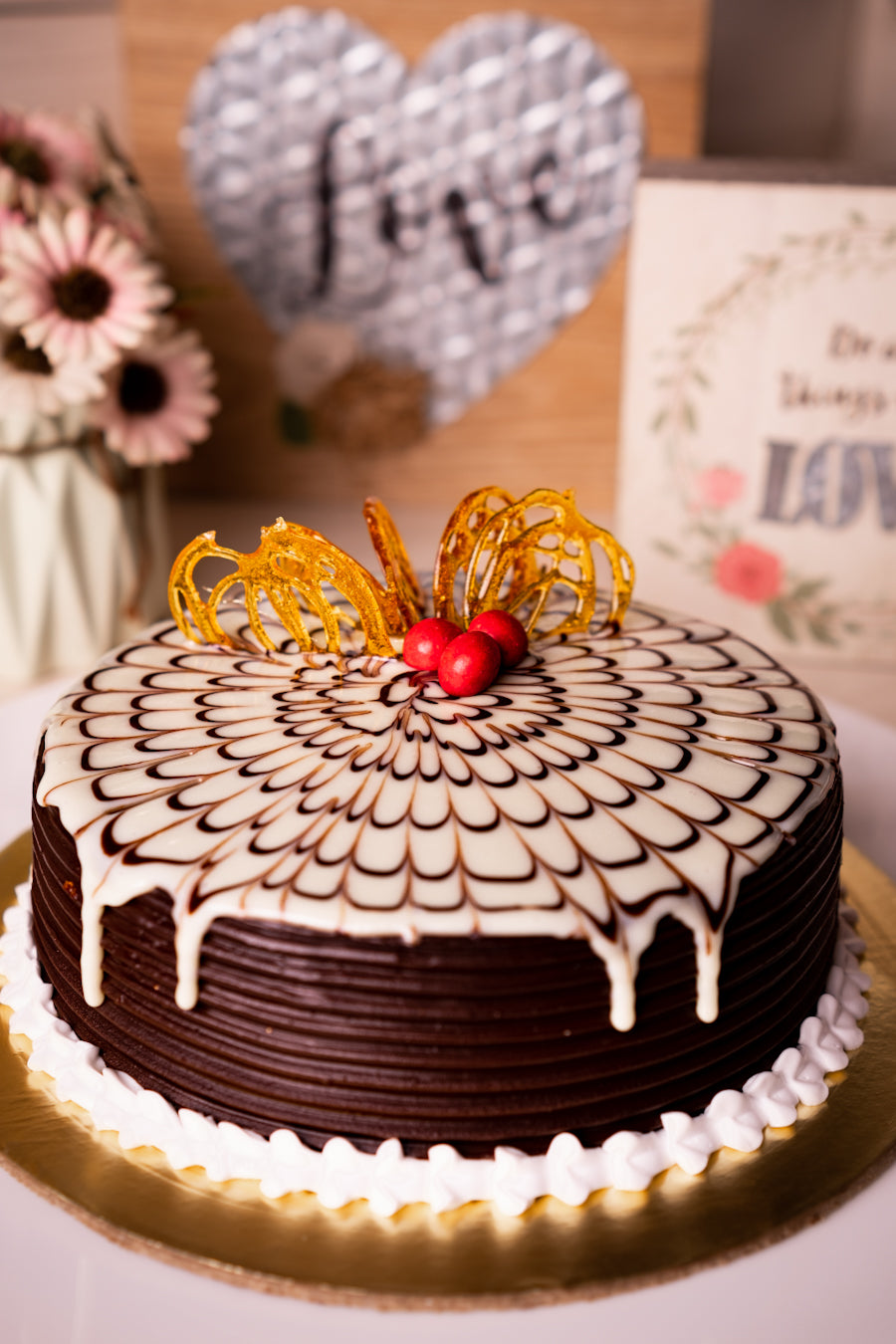 CHOCOLATE VENOM CAKE