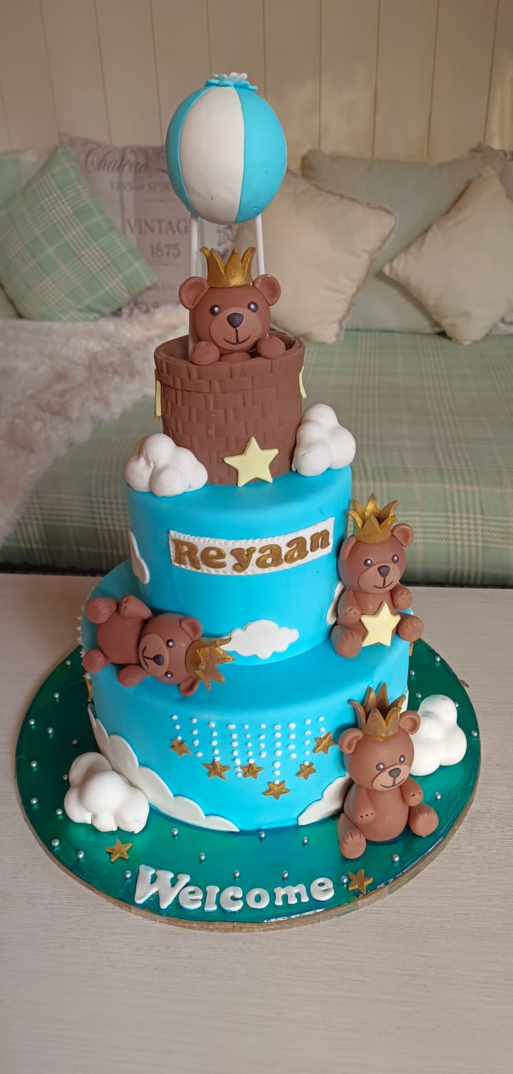 flying teddy cake